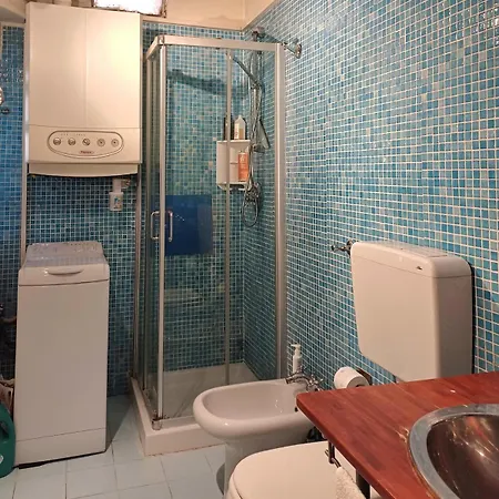 Maison Mondrian, A Due Passi Dal Duomo Apartment Modena