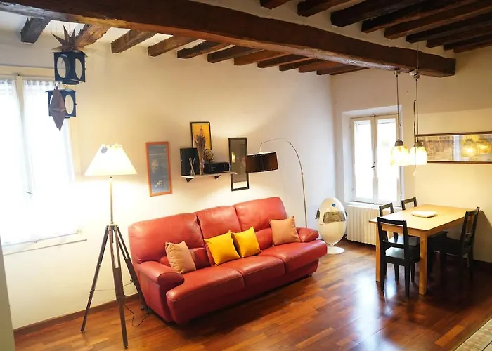 Apartament Maison Mondrian, A Due Passi Dal Duomo Modena